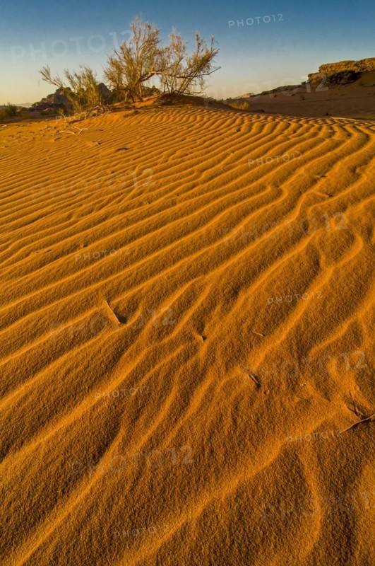 Sunset over the Mountainlandscape and desert in Wadi Rum