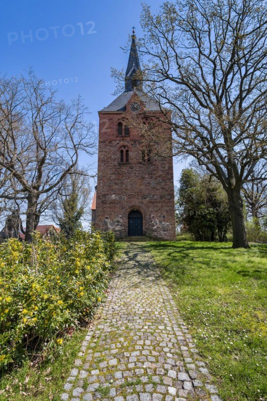 Hakenberg village church