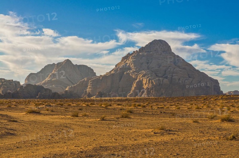 Mountainlandscape and desert in Wadi Rum