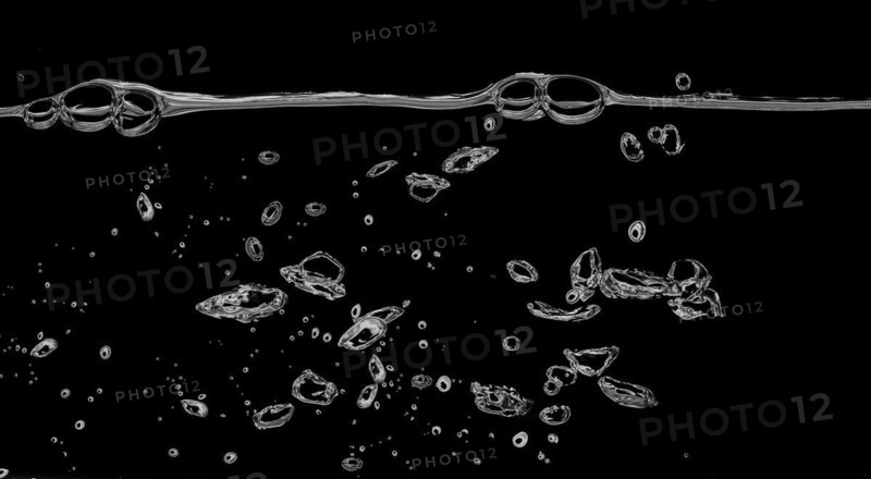 Cropped water drops raindrops rainy mist small droplets drops on transparent translucent background
