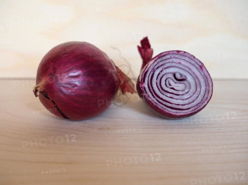 Red onions vegetables food