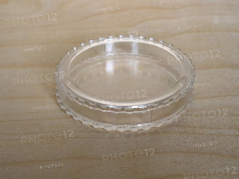 Petri dish for cell culture