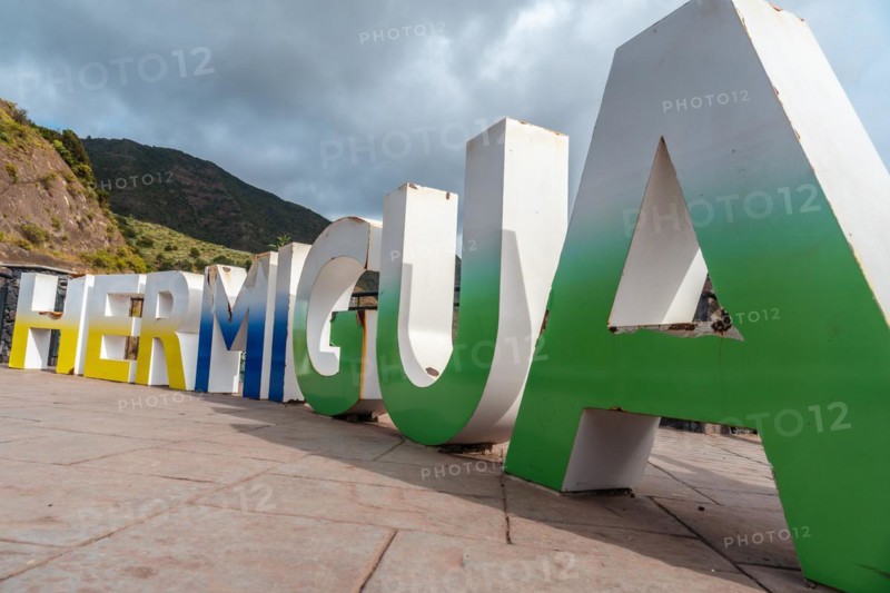 Letters on the viewpoint in the village of Hermigua in the north of La Gomera
