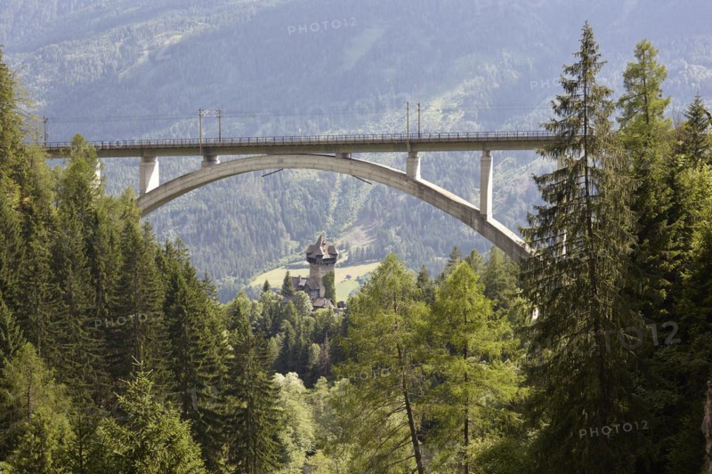 Falkenstein Castle with Tauern Railway Bridge