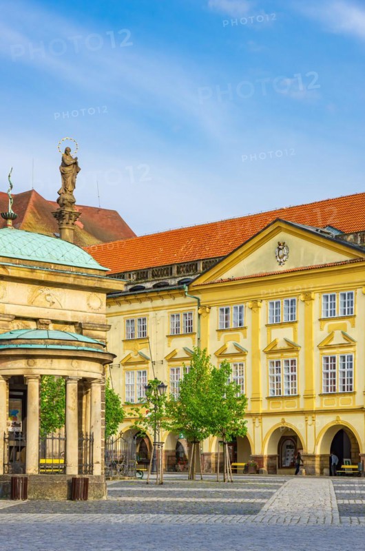 Picturesque historic arbour houses