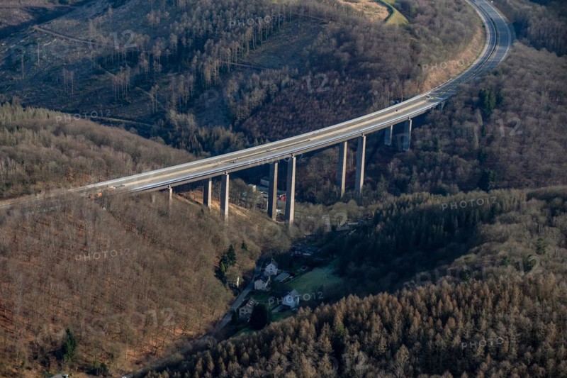Traffic jam on the section of the BAB 45 just in front of the Rahmede viaduct. The bridge is closed to all traffic due to damage. North Rhine-Westphalia