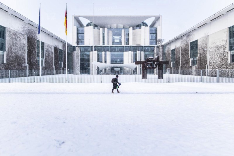 The Federal Chancellery in front of the Federal Government-Laender on the further procedure of the Corona restrictions