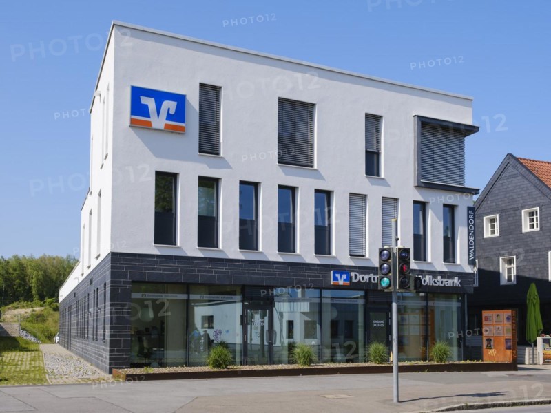 Modern commercial building Dortmunder Volksbank