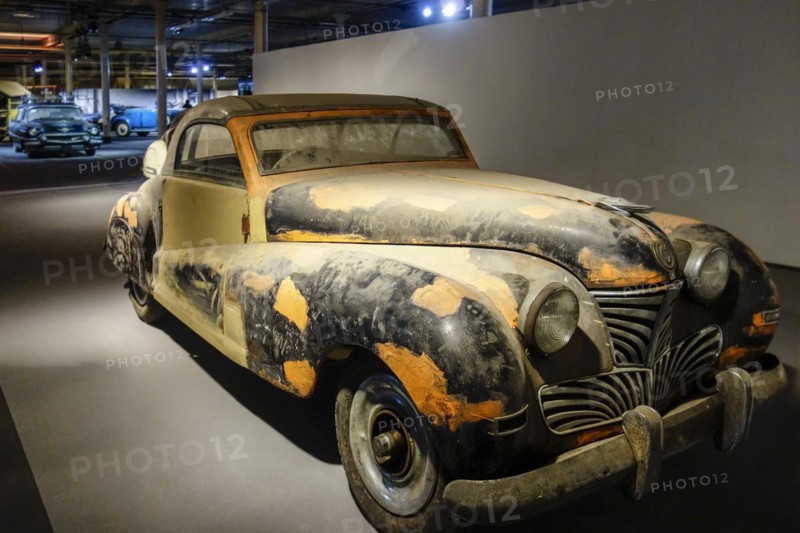Rusty and dusty 1947 Delahaye 148L Oblin