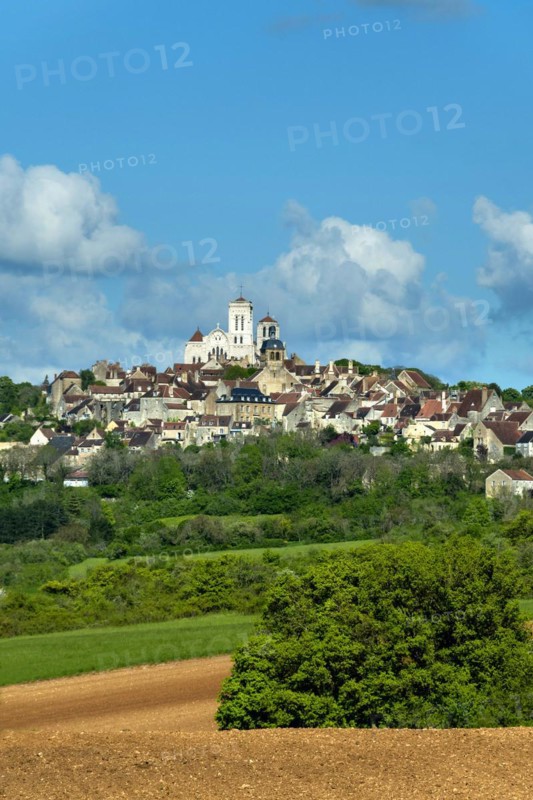 Vezelay labelled les Plus Beaux Villages de France. Unesco World heritage. Morvan regional natural park. Via Lemovicensis way to Santiago de Compostela. Yonne department. Bourgogne Franche Comte. France