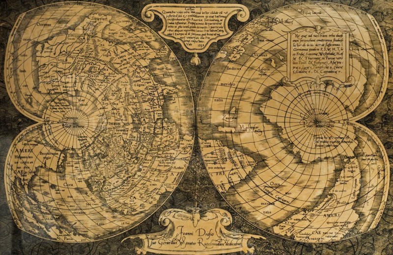 1538 double-heart-shaped projection world map