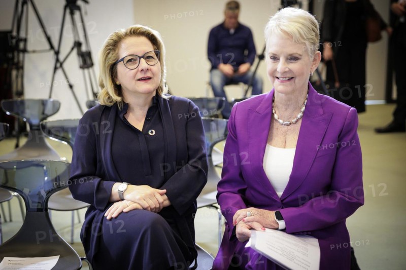 (L-R) Svenja Schulze, Federal Minister for Economic Cooperation and Development, and Cindy McCain, Executive Director World Food Programme (WFP), appear for a joint press conference on the commitment to combat the global hunger crisis at the Federal Ministry for Economic Cooperation and Development. Berlin, 25.05.2023., Berlin, Germany, Europe