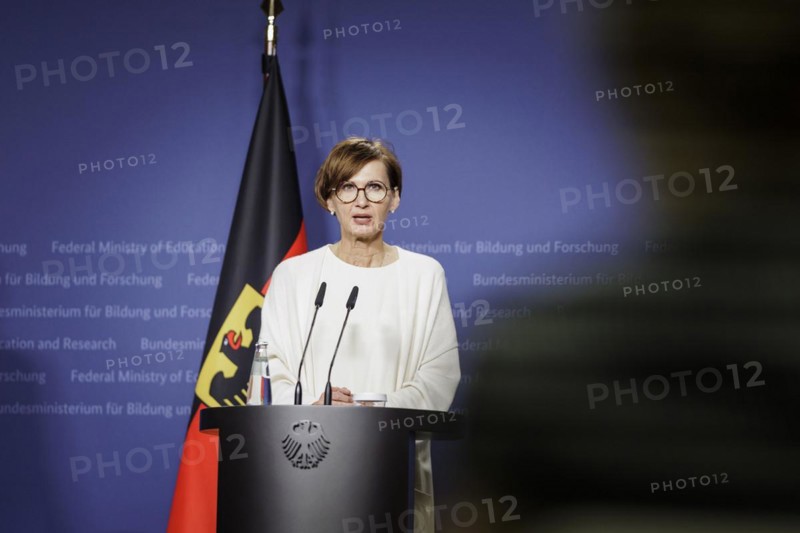 Bettina Stark-Watzinger