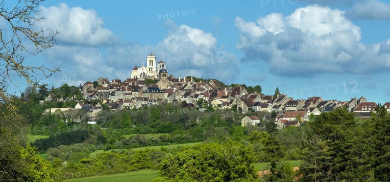 Vezelay labelled les Plus Beaux Villages de France. Unesco World heritage. Morvan regional natural park. Via Lemovicensis way to Santiago de Compostela. Yonne department. Bourgogne Franche Comte. France