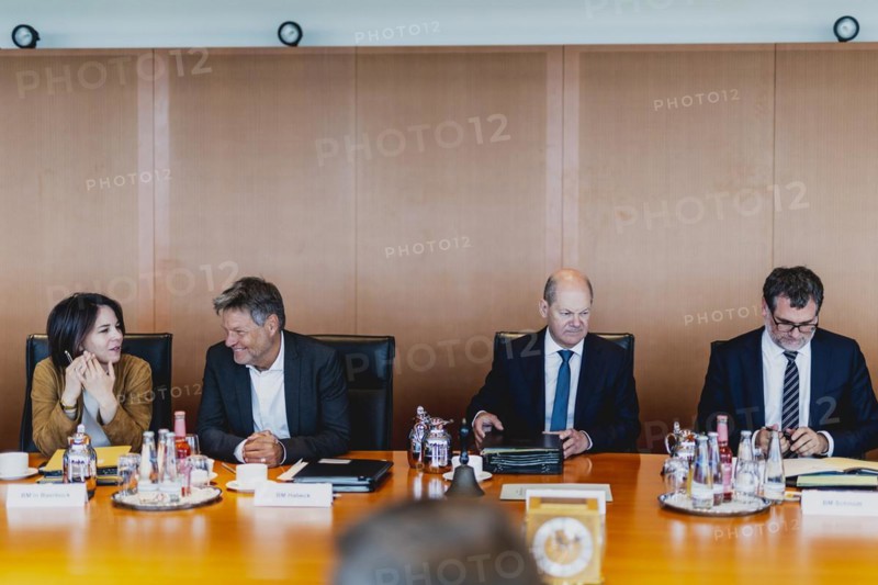 (R-L) Wolfgang Schmidt (SPD), Head of the Federal Chancellery, Olaf Scholz (SPD), Federal Chancellor, Robert Habeck (Buendnis 90 Die Gruenen), Federal Minister for Economic Affairs and Climate Protection and Vice Chancellor, and Annalena Baerbock (Buendnis 90 Die Gruenen), Federal Minister for Foreign Affairs, taken during the weekly cabinet meeting in Berlin, 24.05.2023., Berlin, Germany, Europe