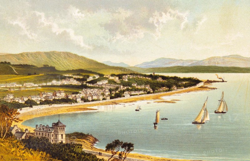 Small town Dunoon at the Clyde