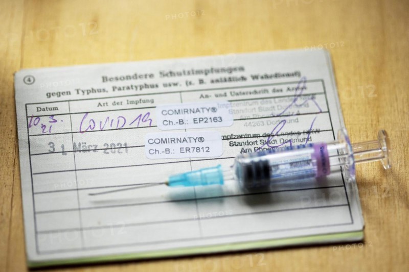 Evidence for Corona vaccination with the vaccine Comirnaty from Biontech Pfizer