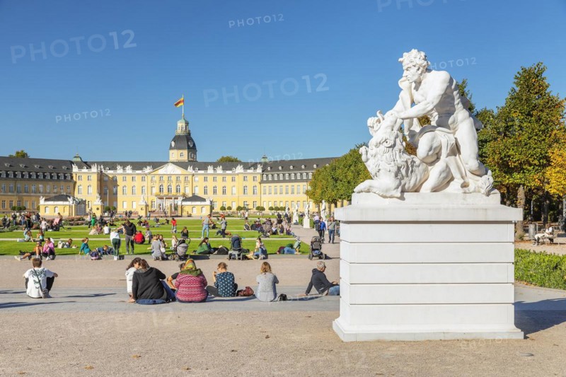 Karlsruhe Palace with Palace Square