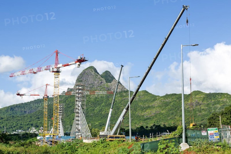 Bridge construction across the Gand River North West in BeauBassin