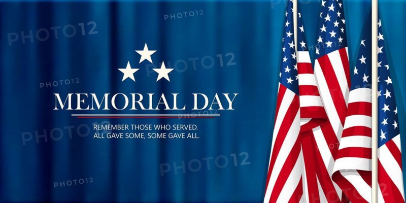 Memorial Day Vector Map with American Flags and Copy Space