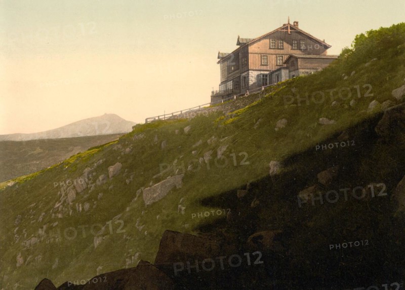 Prinz Heinrichsbaude at the Schneekoppe