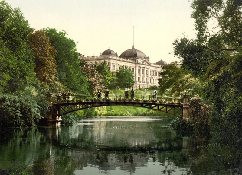 Botanical Garden with Customs Building and Alter Stadtgraben of Hamburg