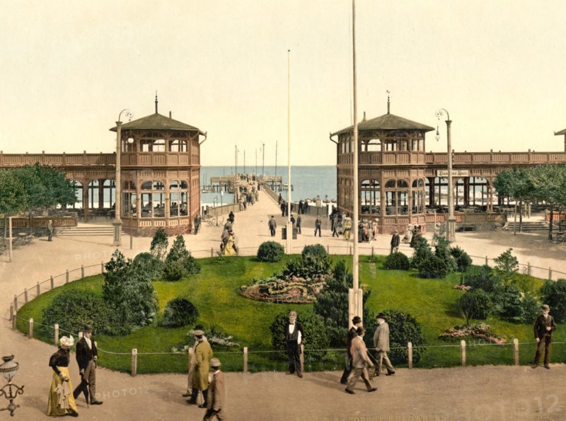 Spa garden and landing stage in Sopot