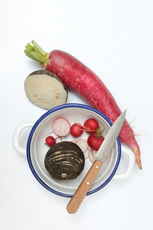 Red and black radish