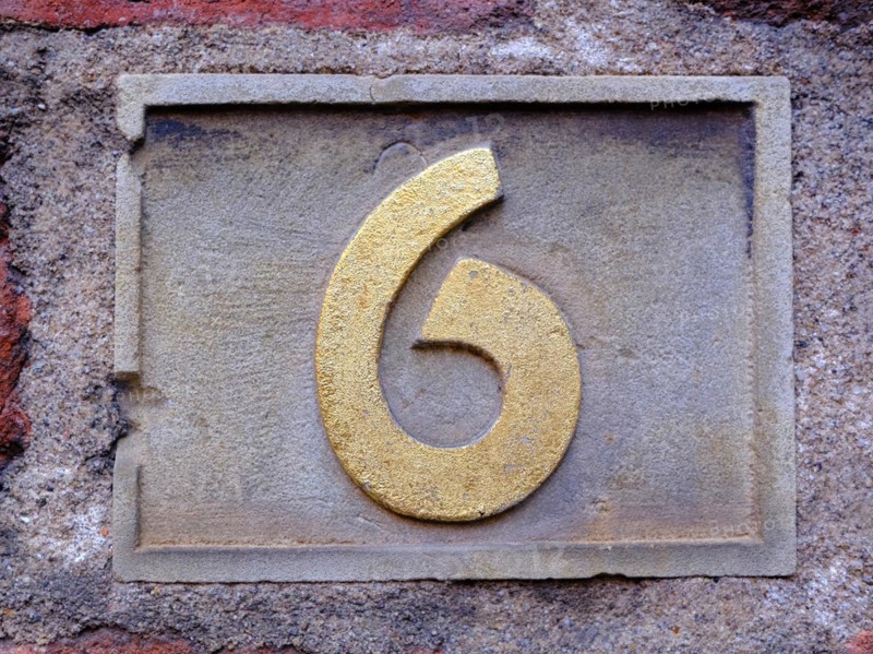 House number plate