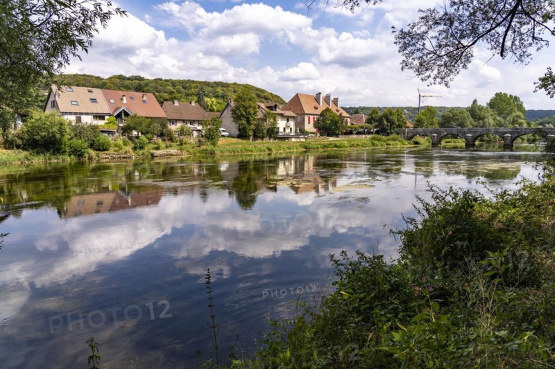 Chenecey-Buillon and the River Loue