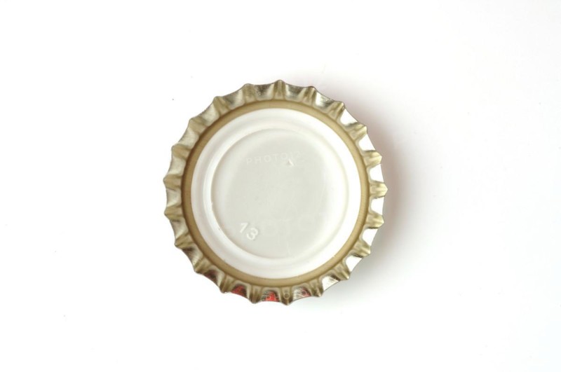 Single crown cork