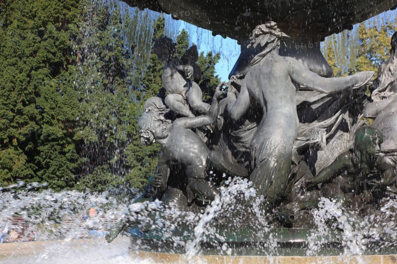 Fountain Stormy Waves by Robert Diez