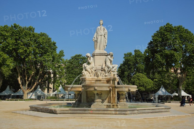 Fontaine Pradier with figure