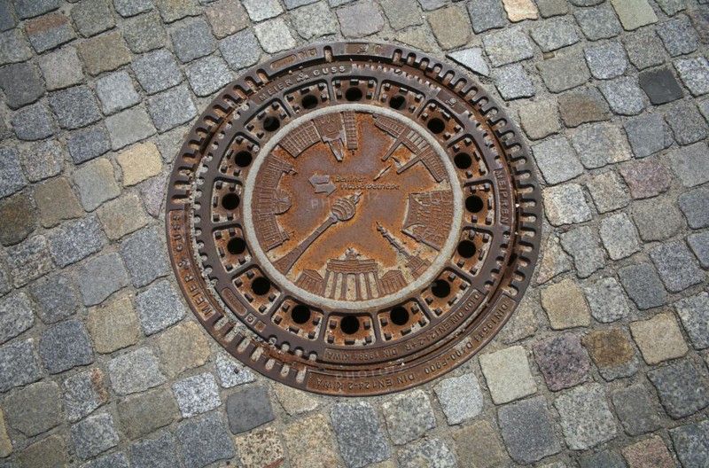 Berlin sights on a manhole cover