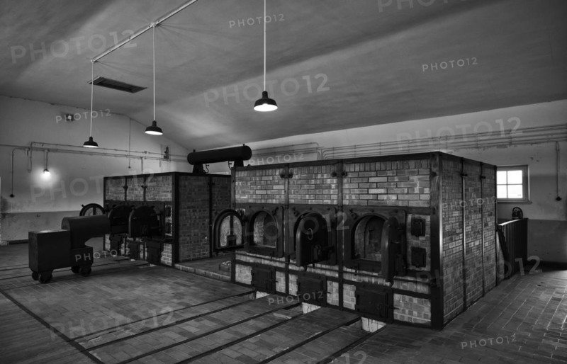 Crematorium incinerator