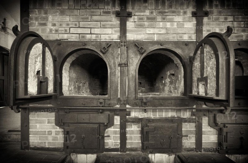 Crematorium incinerator