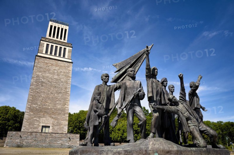 Memorial bell tower and group of figures by Fritz Cremer