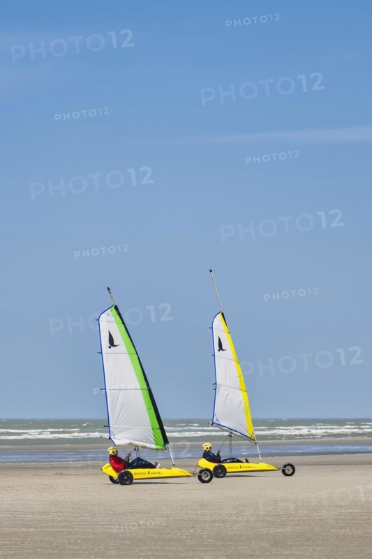 Beach sailors on the beach of De Panne