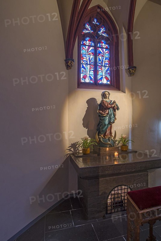 Devotional chapel with statue of the Virgin Mary in the Church of Our Dear Lady