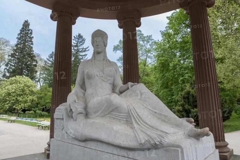 Fountain temple with goddess Hygieia at the Elisabethenbrunnen in the spa gardens of Bad Homburg vor der Höhe