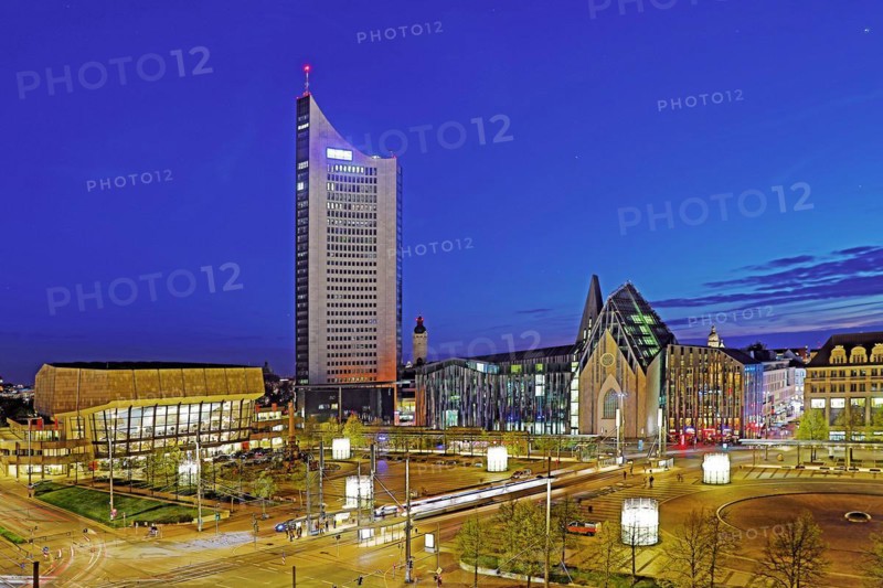 City-Hochhaus with Gewandhaus and Paulinum - Aula and University Church of St Pauli