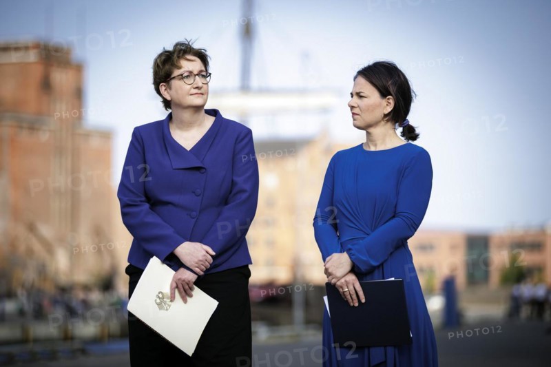 (R-L) Annalena Bärbock, Federal Minister for Foreign Affairs, and Klara Geywitz, Federal Minister for Housing, Urban Development and Construction, recorded at a welcoming speech at the meeting of the Foreign Ministers of the Council of the Baltic Sea States in Wismar, 01 June 2023., Wismar, Germany, Europe