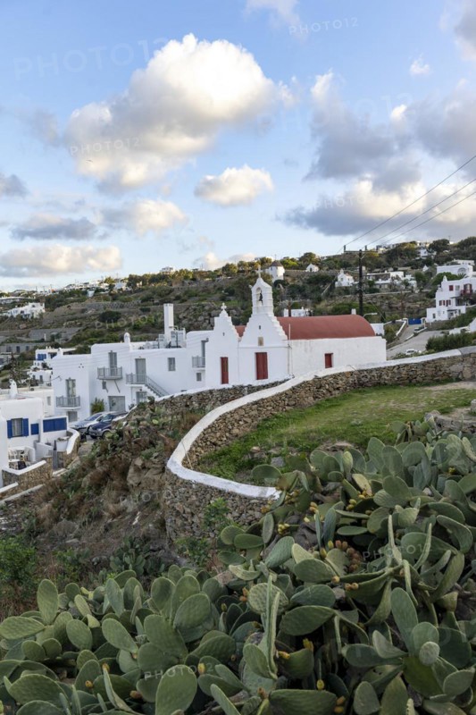 Twin Churches of Agios Antonios and Agios Nikolaos