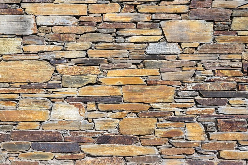 Slate slabs stacked to form a wall