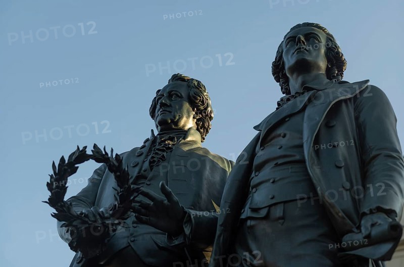 Double statue Goethe-Schiller monument by Ernst Rietschel
