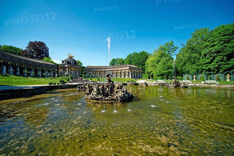 Water Games and New Palace with Temple of the Sun