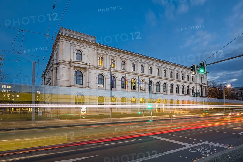 Exterior photograph of the Federal Ministry of Transport and Digital Infrastructure