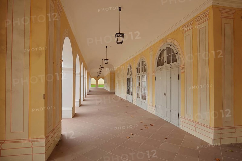 Arcade with archways and columns at the former spa hotel