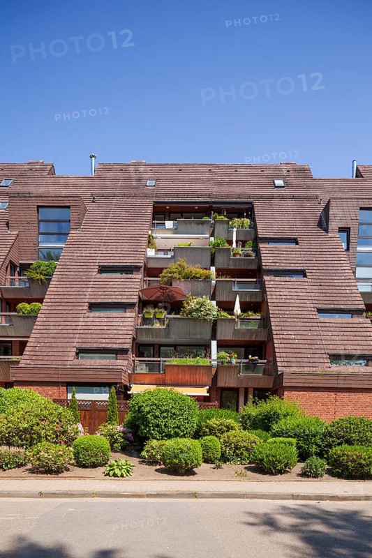 Stepped residential building