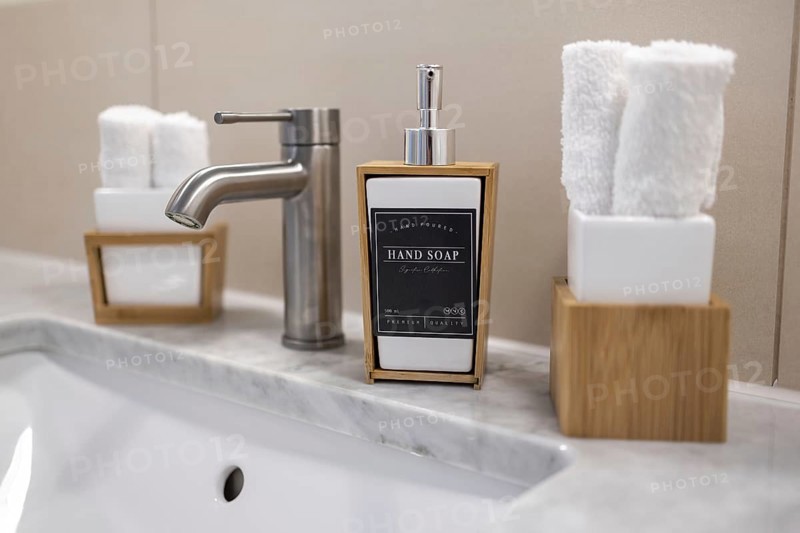 Bath fixture with soap and guest towels